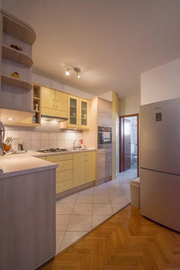 Sun & More Apartment Криквеница Екстериор снимка