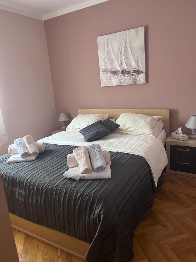 Sun & More Apartment Криквеница Екстериор снимка