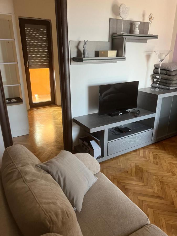 Sun & More Apartment Криквеница Екстериор снимка